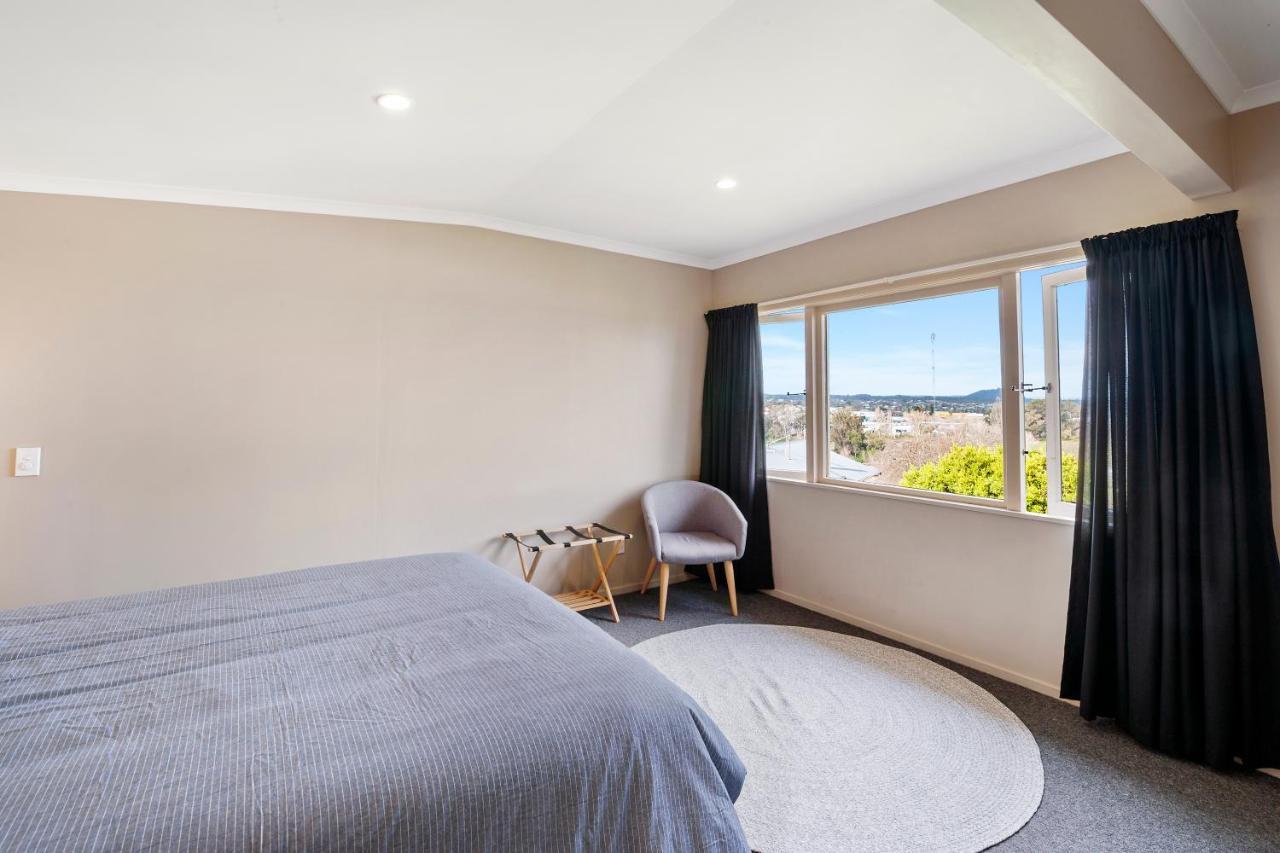 Kaihua Lookout - Taupo Holiday Home Exterior foto